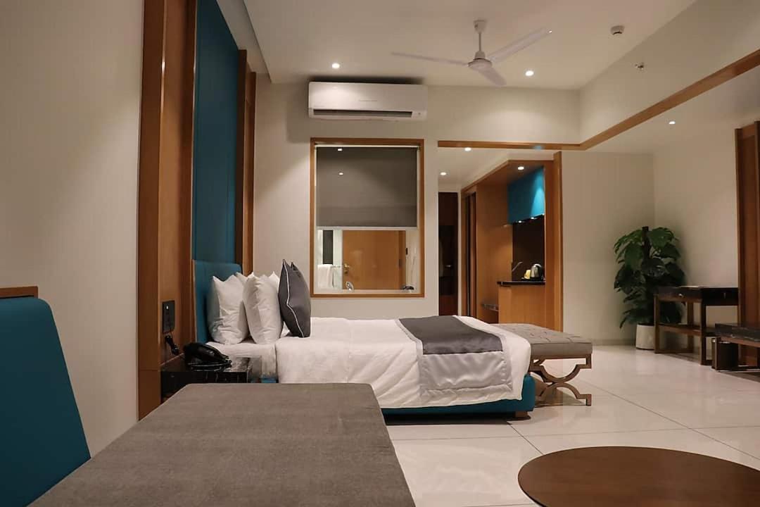 Sunotel 萨普塔拉 外观 照片